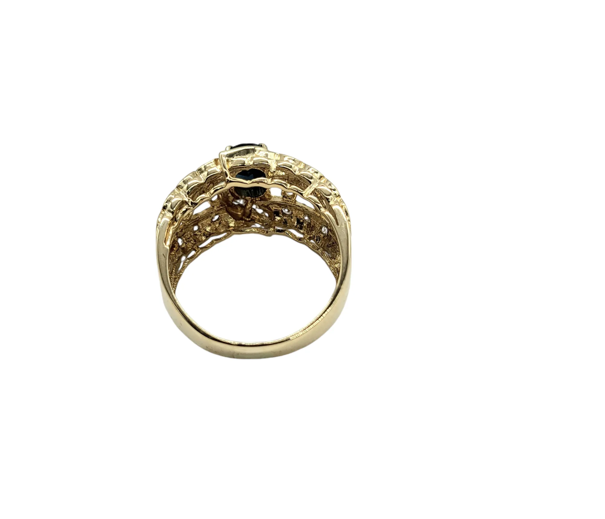 14 Karat Filigree Gold Ring with Sapphire