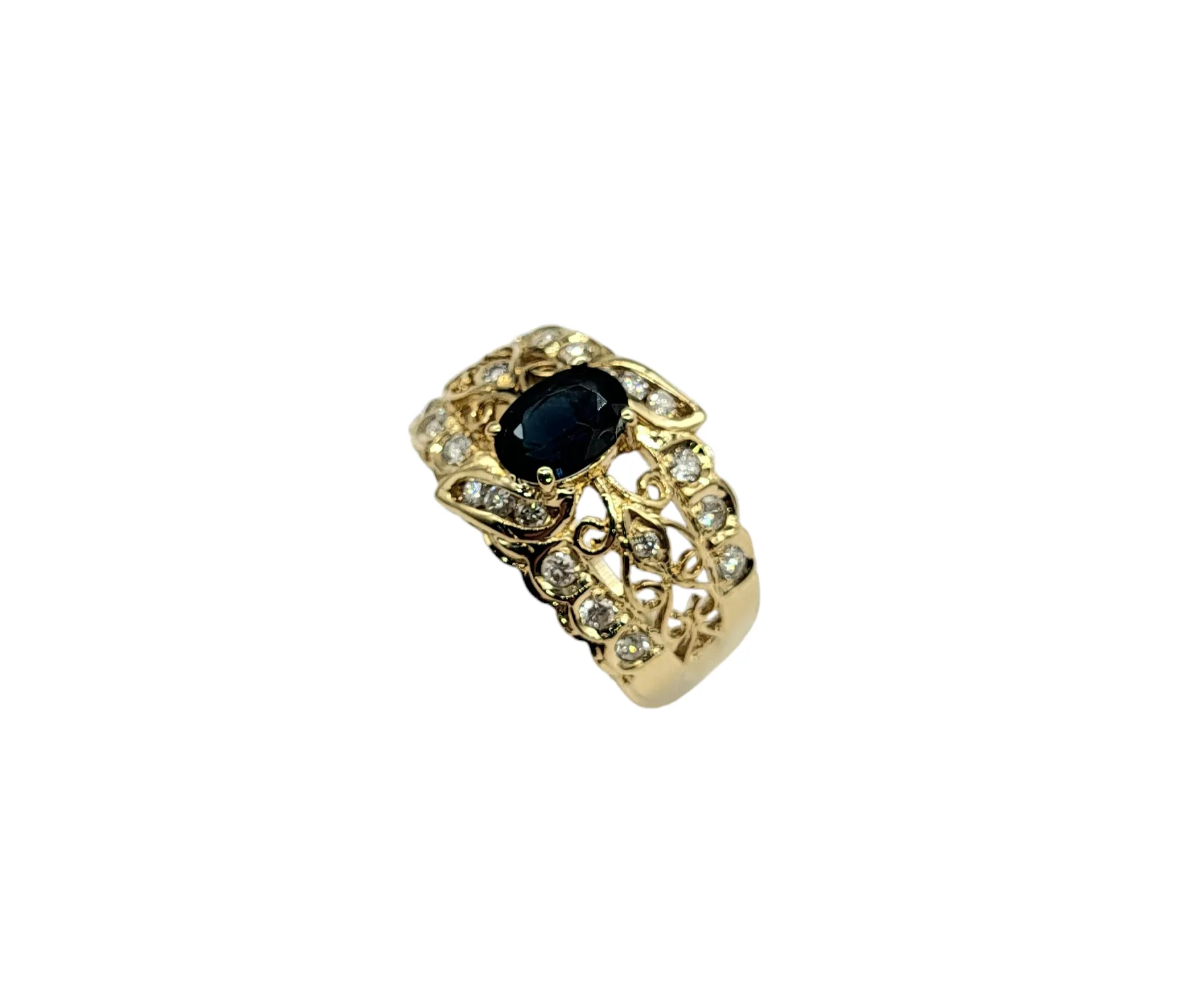 14 Karat Filigree Gold Ring with Sapphire