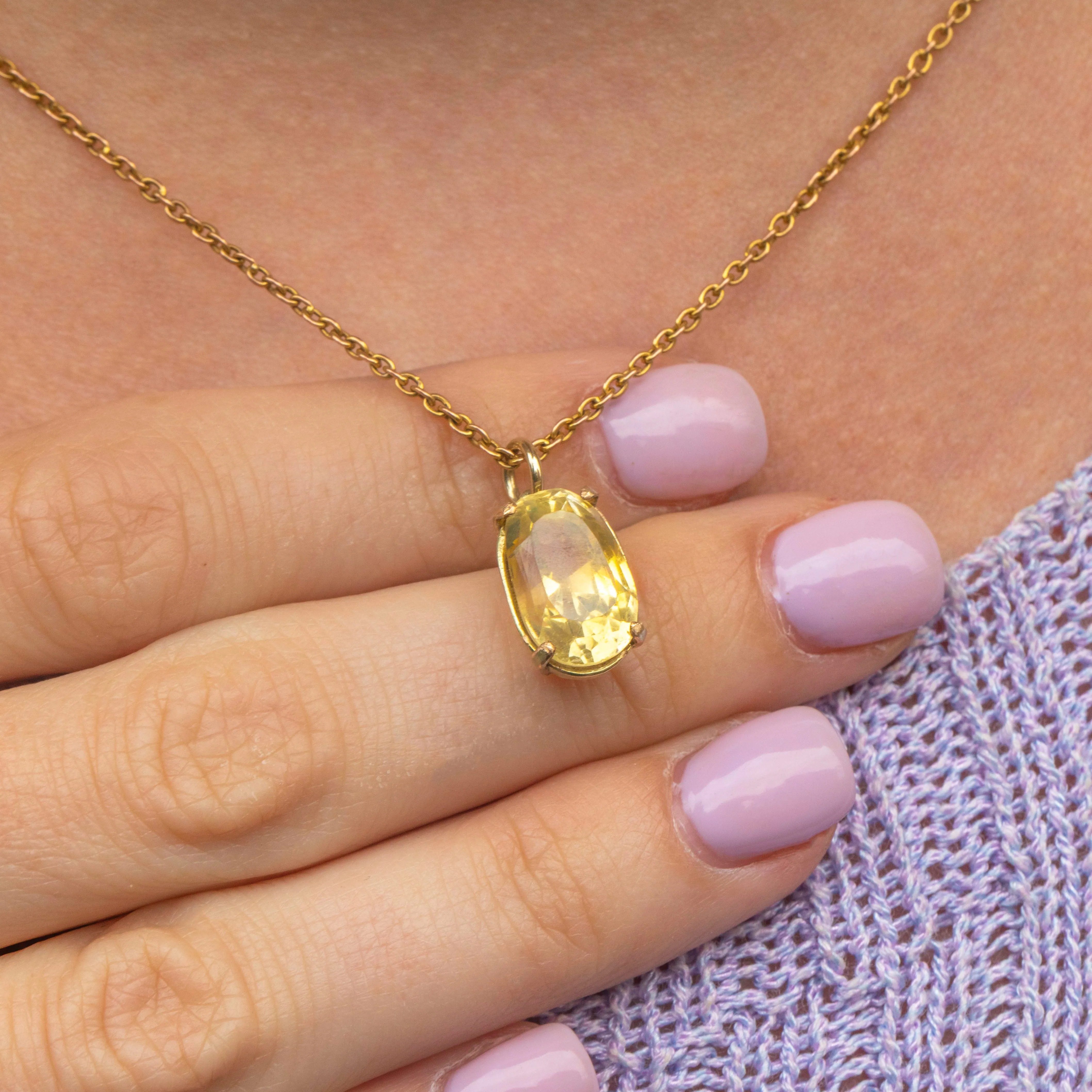 9ct Gold Yellow Sapphire Oval Charm, 5.20ct