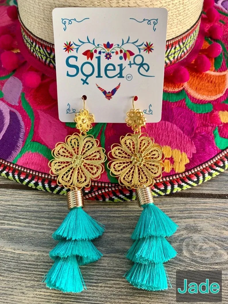 Aretes Flor Mota
