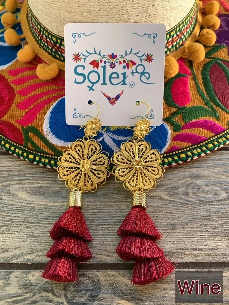 Aretes Flor Mota