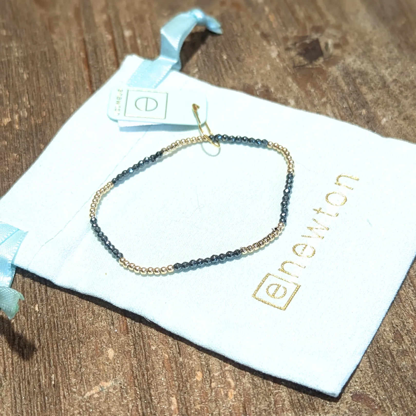 Blissful Pattern 2mm Bracelet - Faceted Hematite