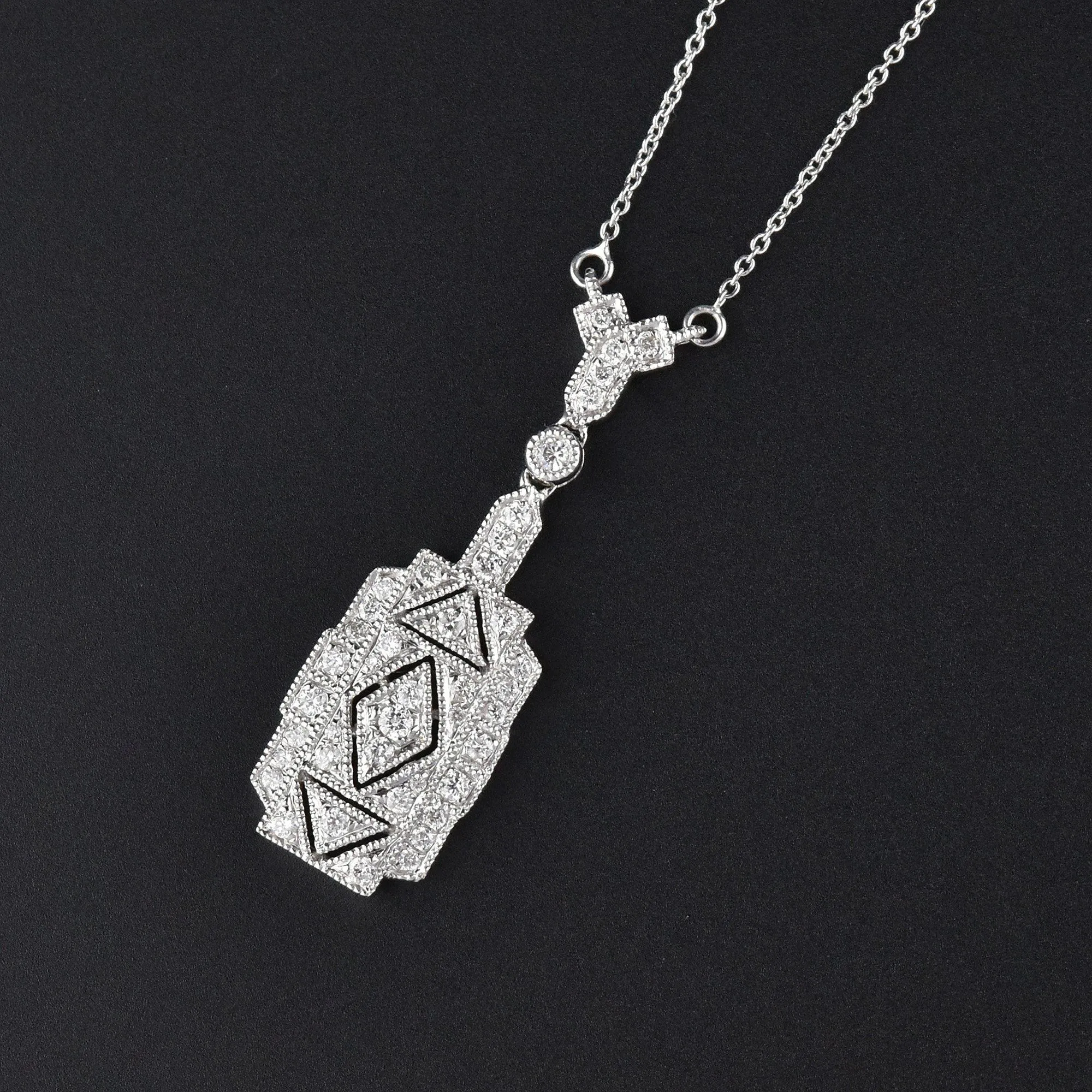 Fine 18K White Gold Art Deco Design Diamond Necklace