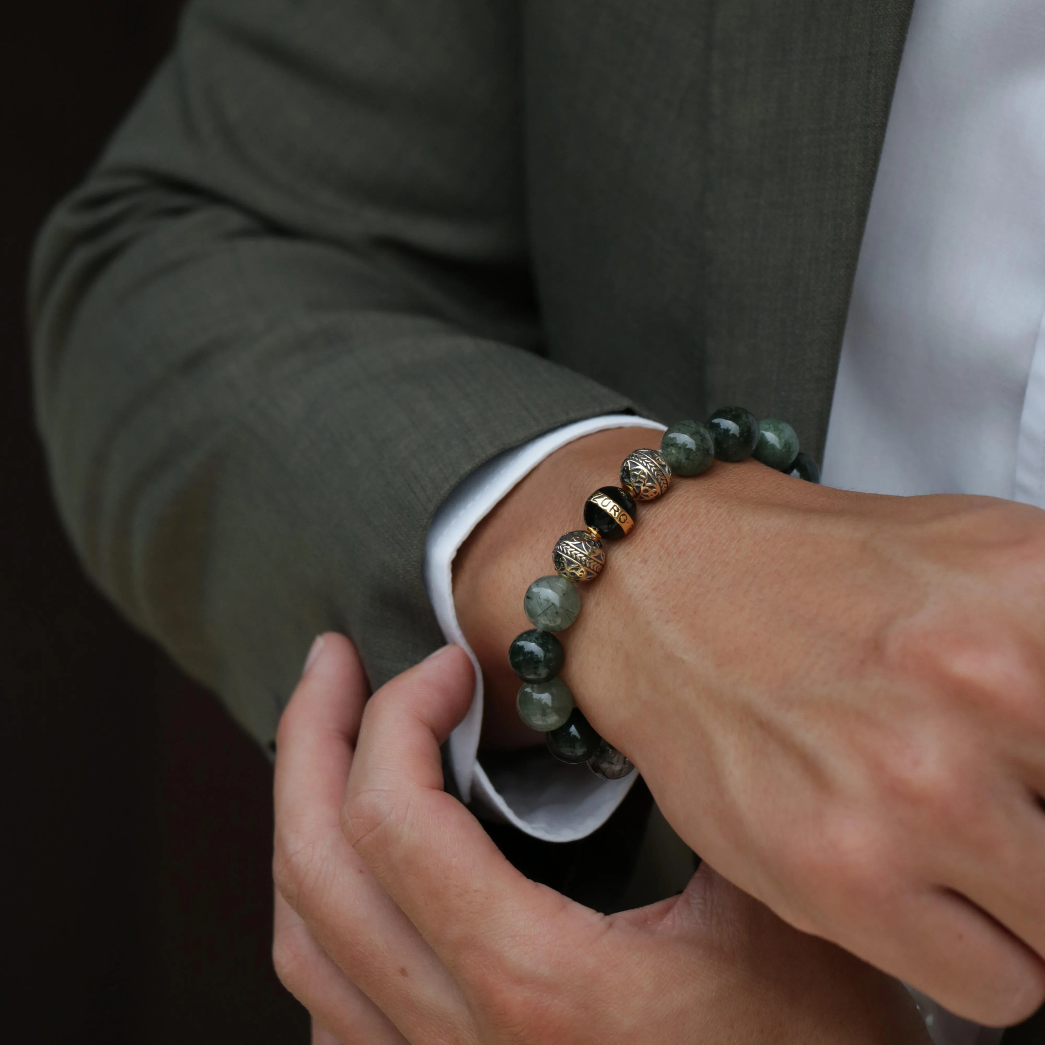 Gold Enamel Black Gaia