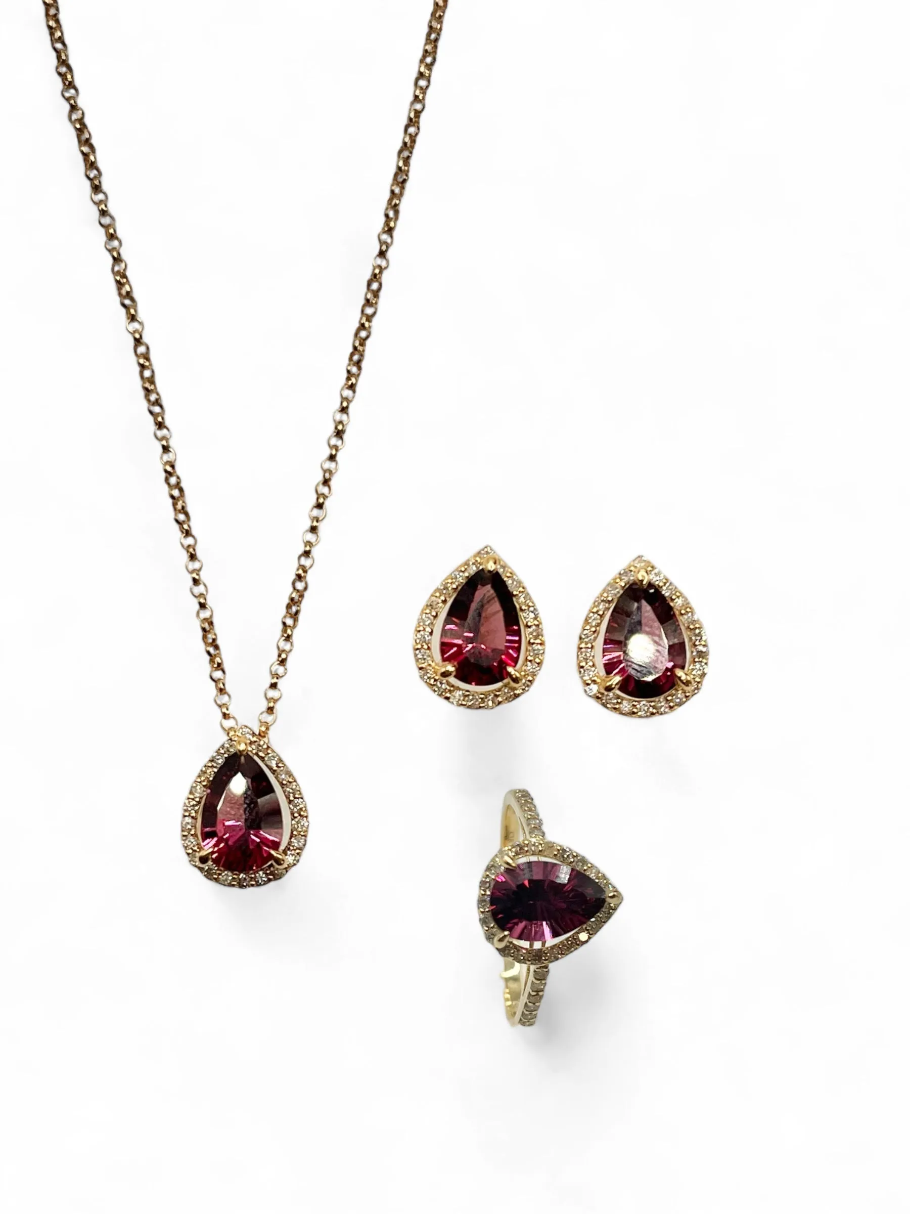 GRAPE GARNET SET