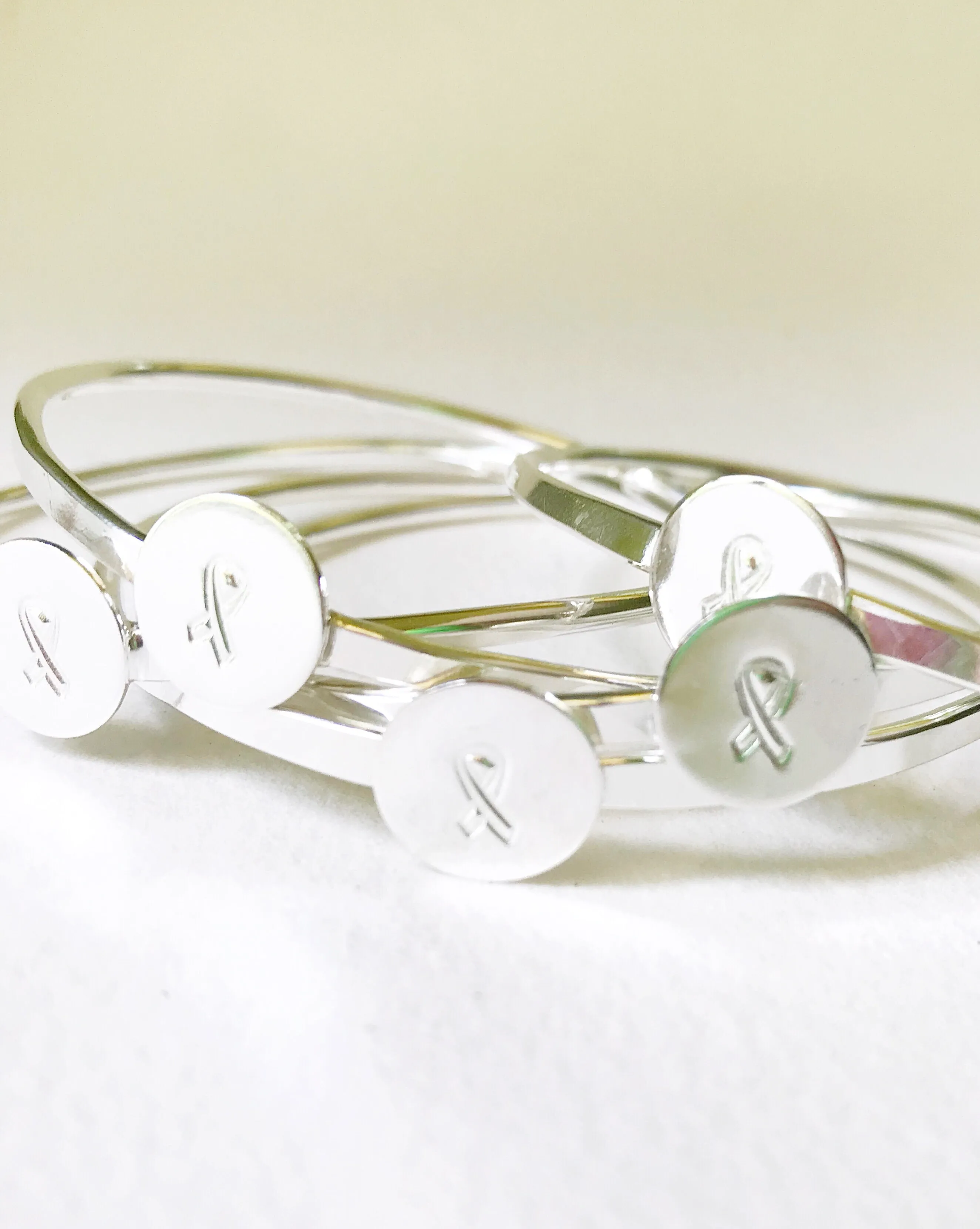 Hammered Ribbon Bangle in silver