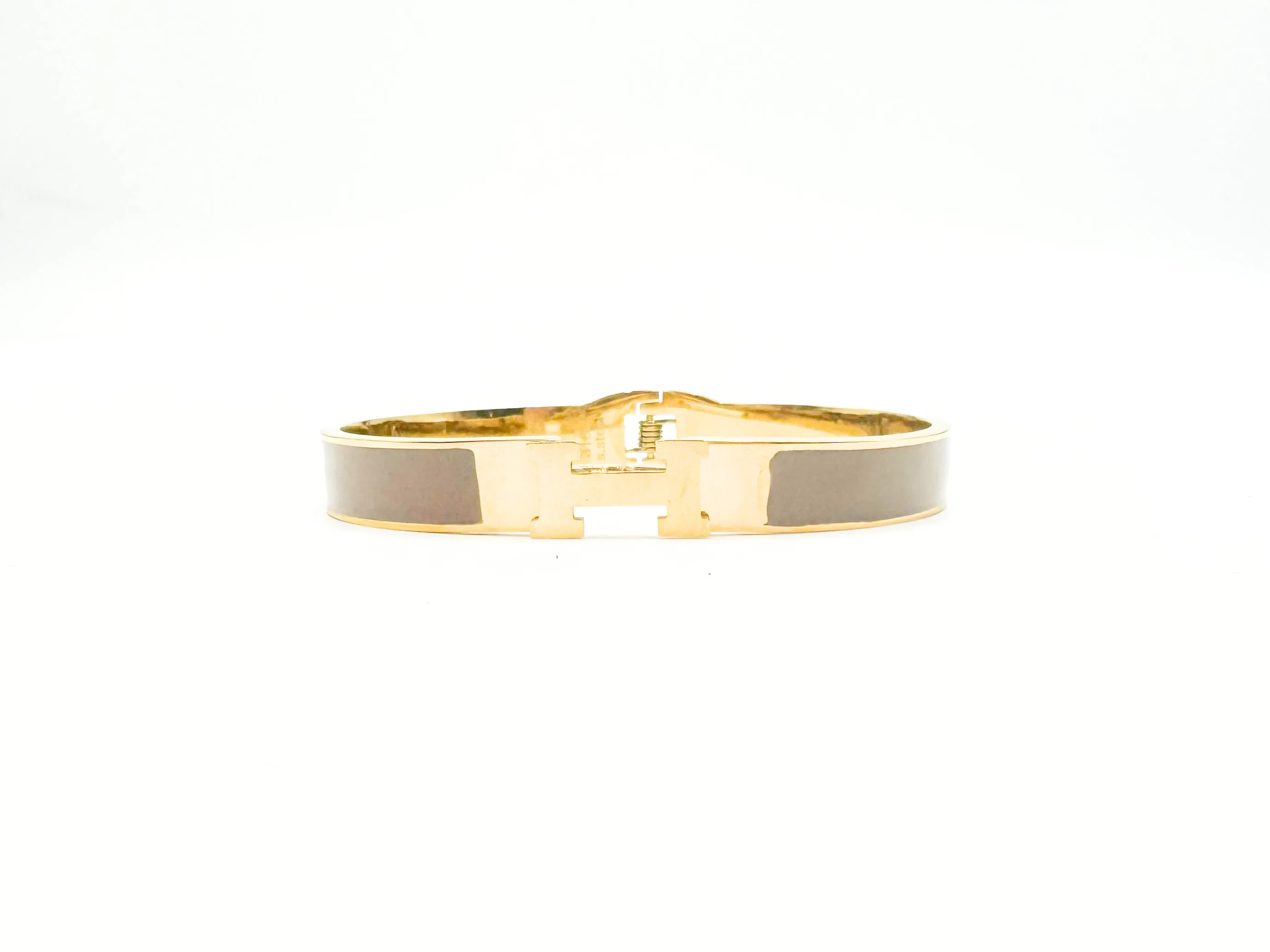 NARROW ENAMEL DESIGNER CUFF