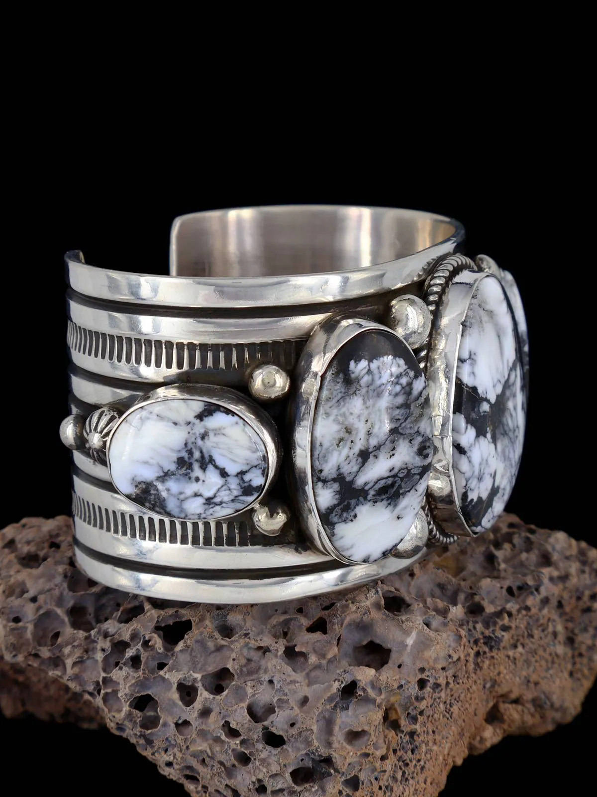 Native American Jewelry White Buffalo Cuff Bracelet