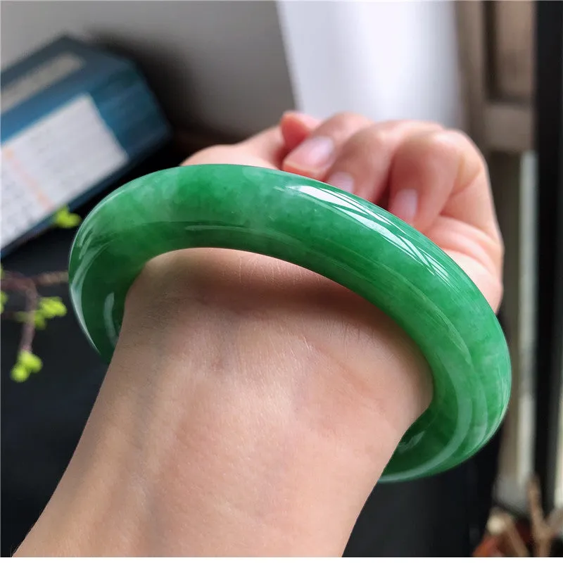 Natural Jade Bangle Jadeite Bangle Internal Diameter 57.7mm B131097