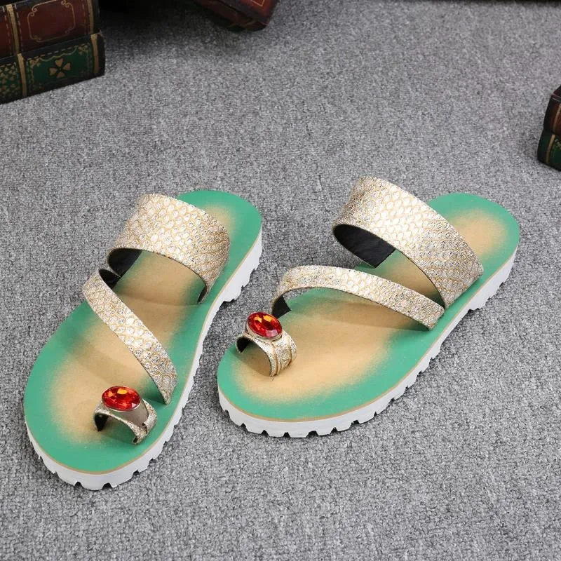 Slip on Ring Toe Casual Sandal with Decoration