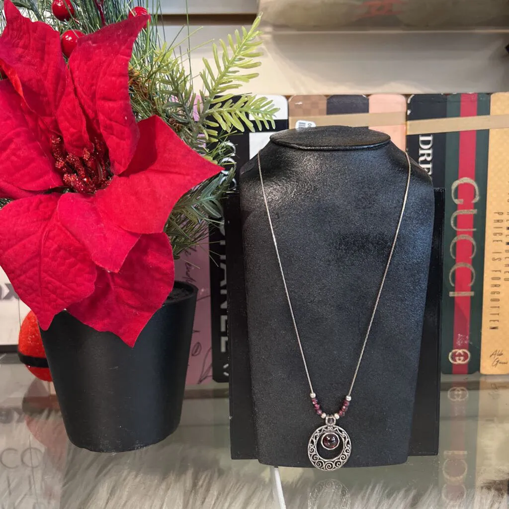 STERLING SILVER 925 ISREAL GARNET SCROLL NECKLACE