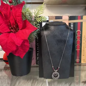 STERLING SILVER 925 ISREAL GARNET SCROLL NECKLACE