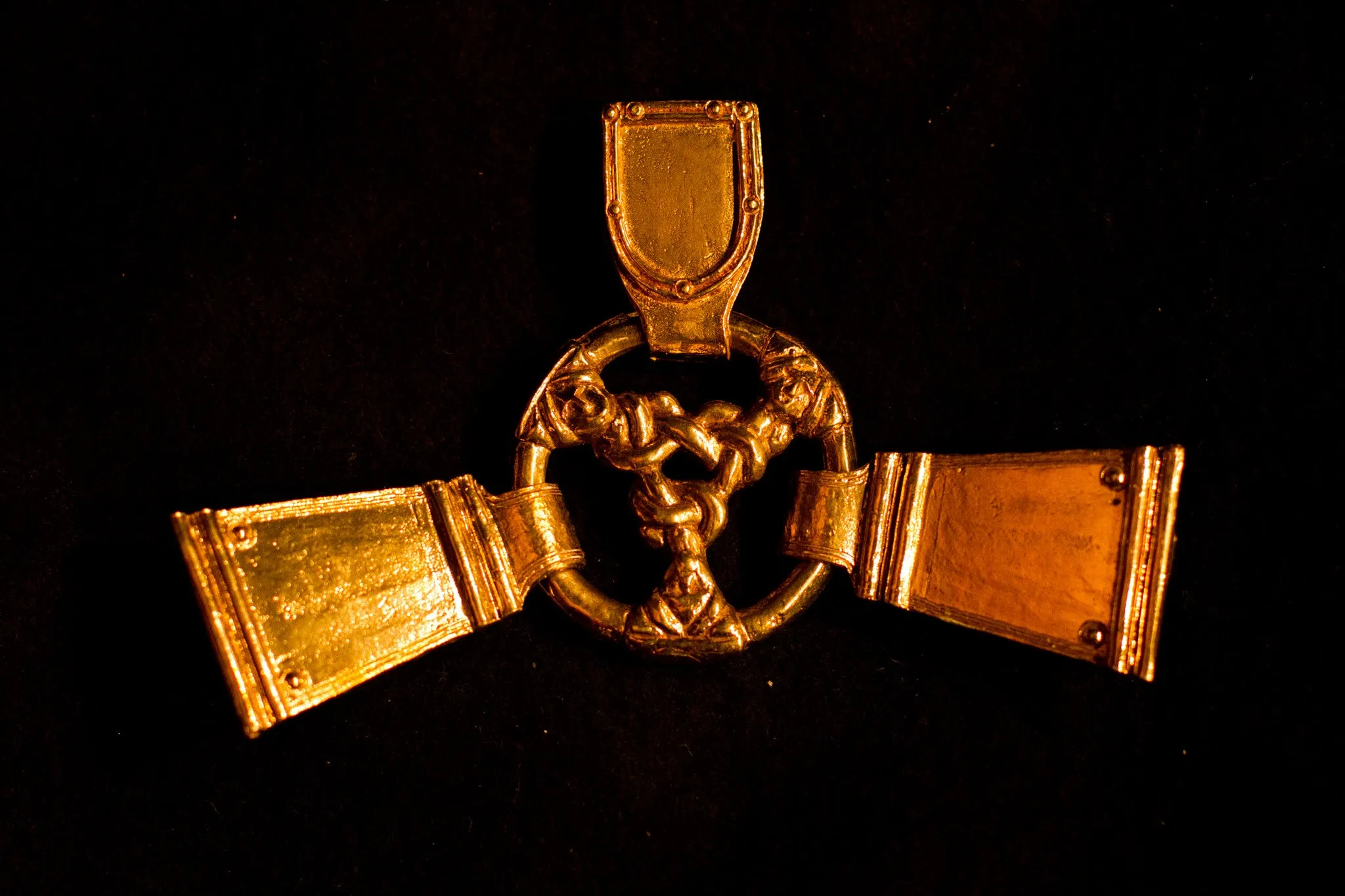 Strap divider with Bronze holders - X-19