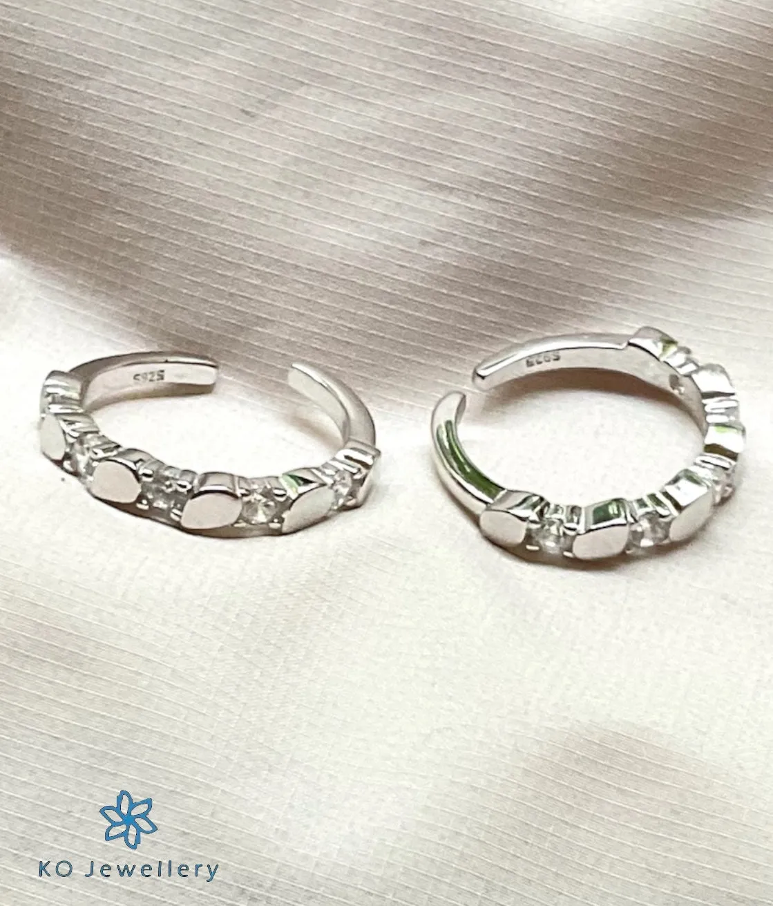 The Polka Silver Toe-Rings