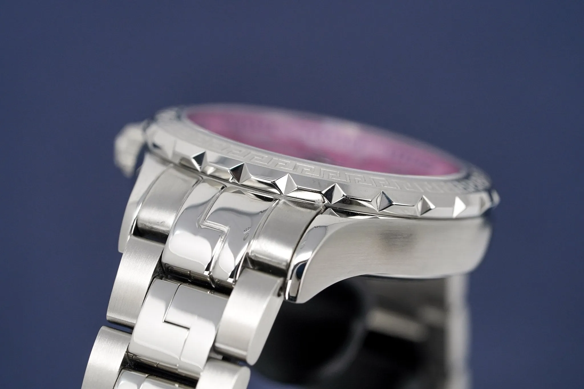 Versace Ladies Watch Hellenyium Pink Bracelet V12010015