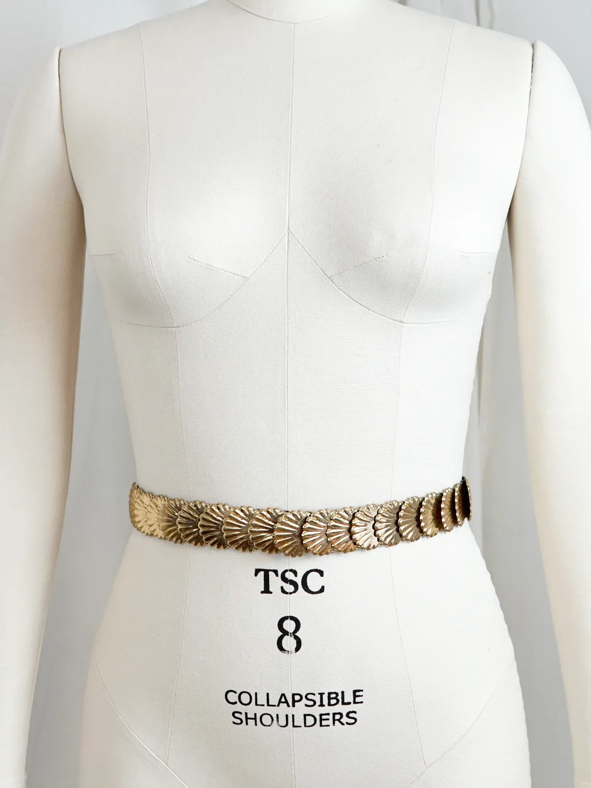 Vintage Gold Seashell Stretch Belt